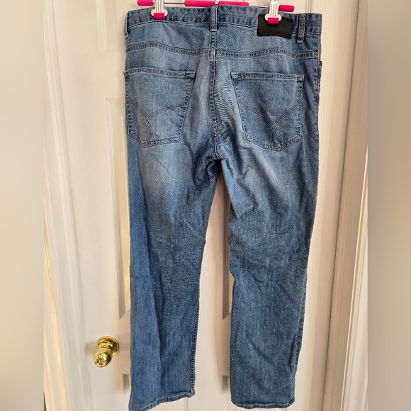 (34x30) Calvin Klein Straight Jeans - Picture 2 of 7
